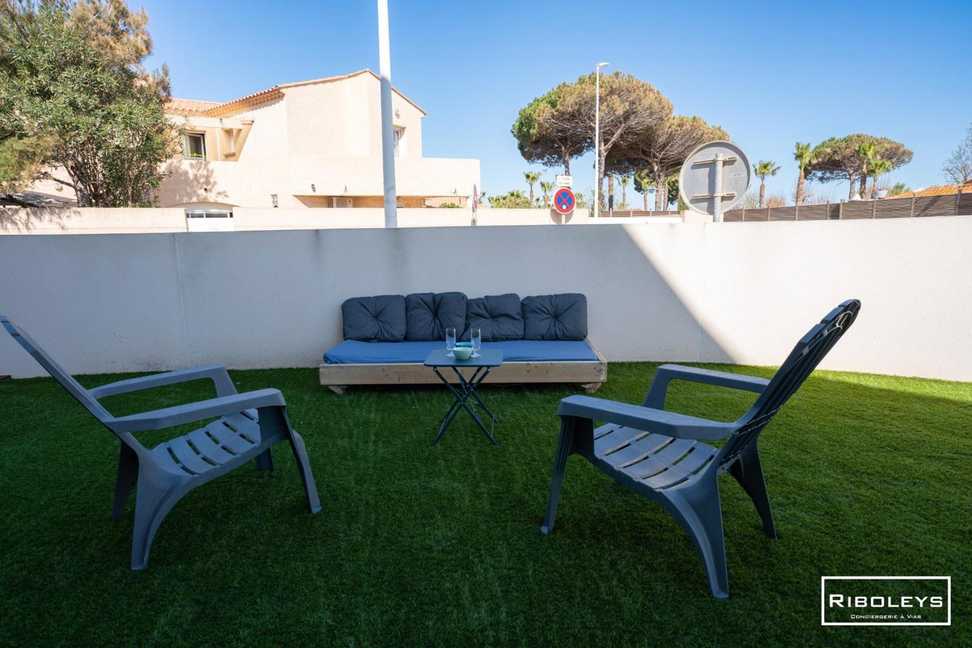 Grand T3 Neuf Climatise Avec Wifi A 100M De La Plage ヴィア エクステリア 写真